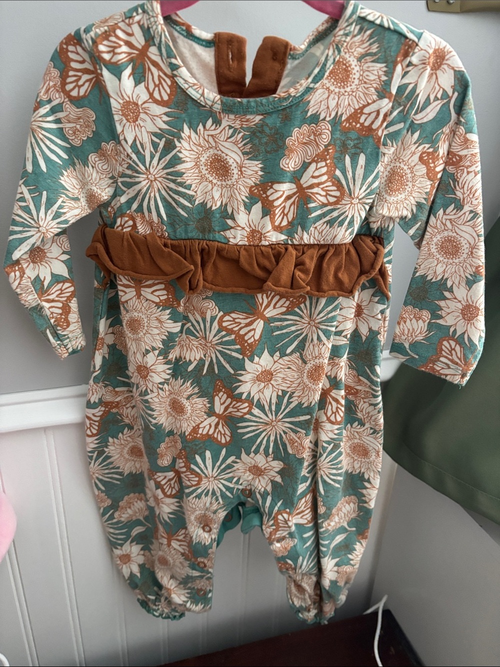 Burt’s Bee’s Floral Butterfly Ruffle Baby Romper in Teal and Rust- 6/9 mos